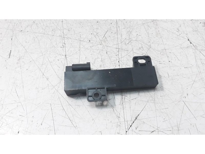 Recambio de modulo electronico para jeep compass ii 1.4 m-air cat referencia OEM IAM 68051315AB  