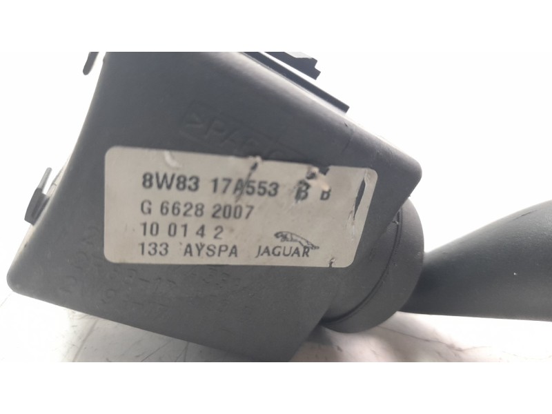 Recambio de mando limpia para jaguar xf 3.0 v6 24v cat referencia OEM IAM 8W8317A553BB  