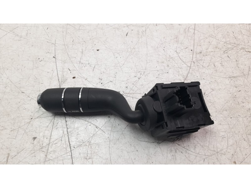Recambio de mando limpia para jaguar xf 3.0 v6 24v cat referencia OEM IAM 8W8317A553BB  