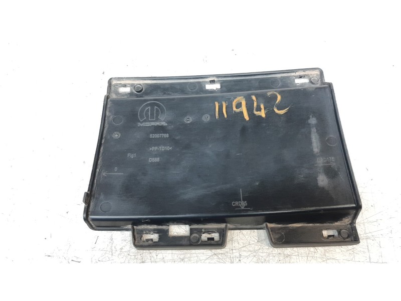 Recambio de moldura paragolpe delantera para fiat 500 (312) berlina dolcevita referencia OEM IAM 52007768  