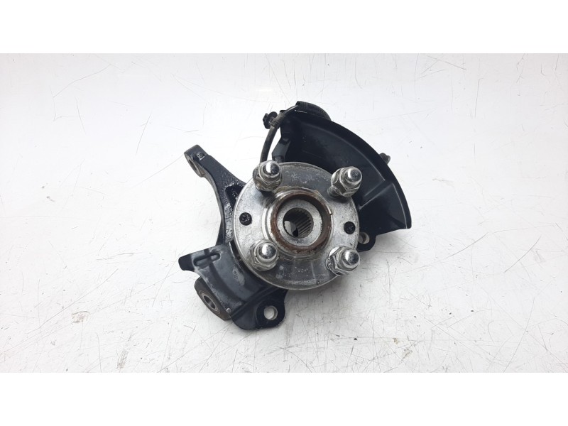 Recambio de mangueta delantera derecha para hyundai i20 1.2 16v cat referencia OEM IAM 51701C8500  