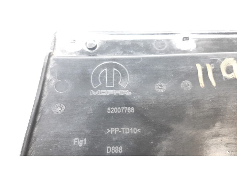 Recambio de moldura paragolpe delantera para fiat 500 (312) berlina dolcevita referencia OEM IAM 52007768  