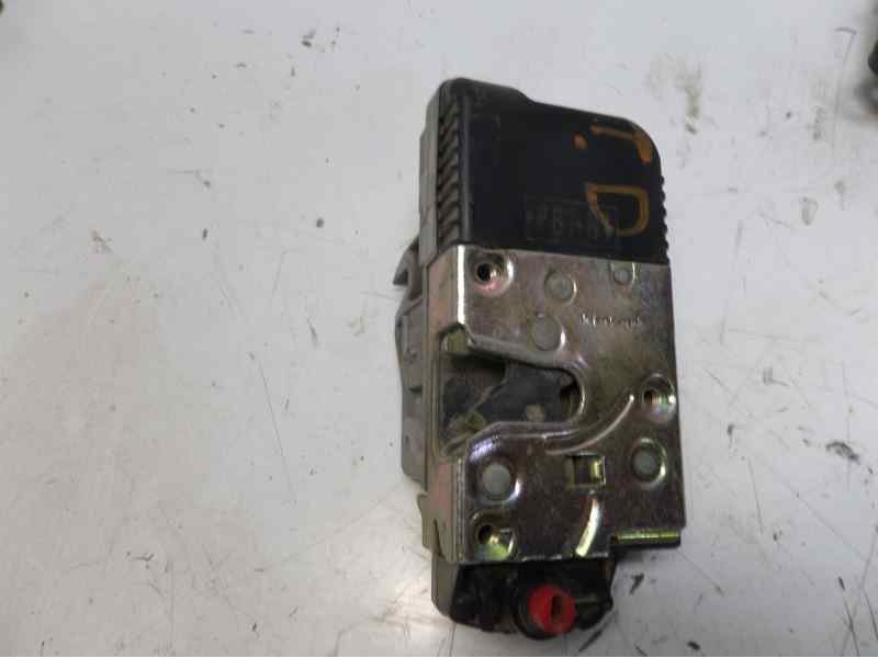 Recambio de cerradura puerta trasera derecha para citroen xantia berlina 2.0 hdi exclusive referencia OEM IAM 913859  
