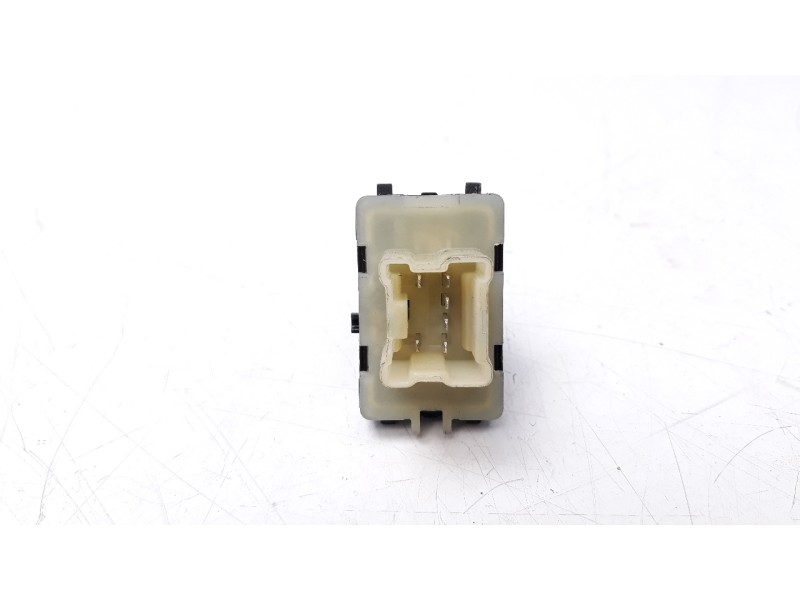Recambio de mando elevalunas trasero izquierdo para renault captur 1.5 dci diesel fap energy referencia OEM IAM 254218614R IAF93