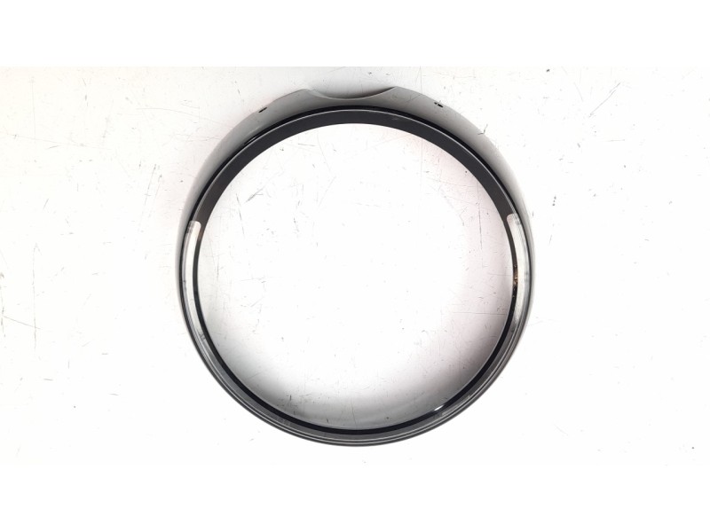 Recambio de moldura para mini mini 5-trg. (f55) 1.5 12v referencia OEM IAM 935439901 A2C94480600J 