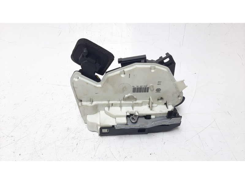 Recambio de cerradura puerta delantera derecha para volkswagen polo (6c1) 1.4 tdi referencia OEM IAM 5K1837016E  