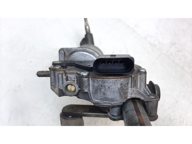 Recambio de motor limpia delantero para jaguar xf 3.0 v6 24v cat referencia OEM IAM 8X2317500AD  