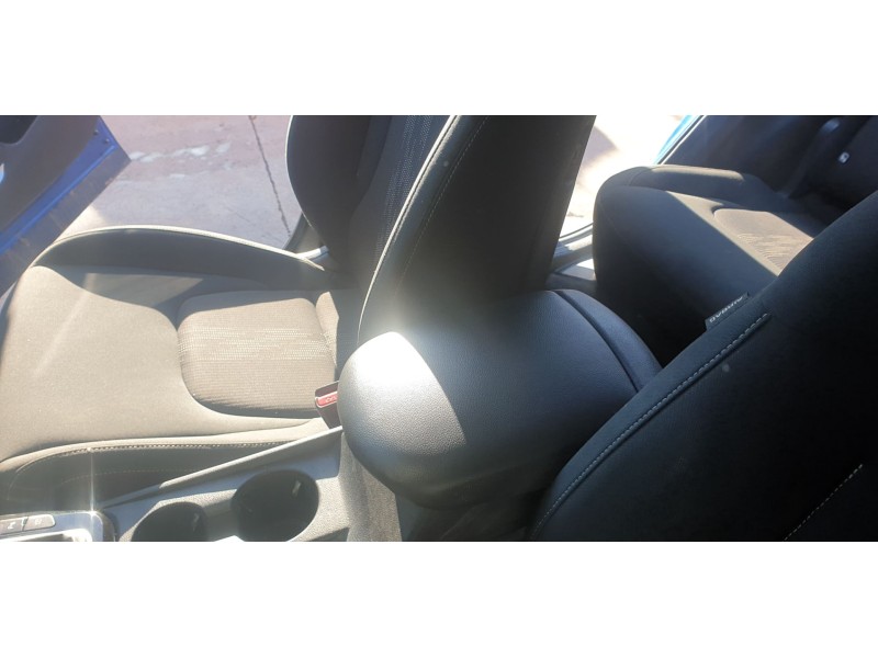 Recambio de apoyabrazos central para kia sportage (nq5) drive referencia OEM IAM 84660P1000CR3  
