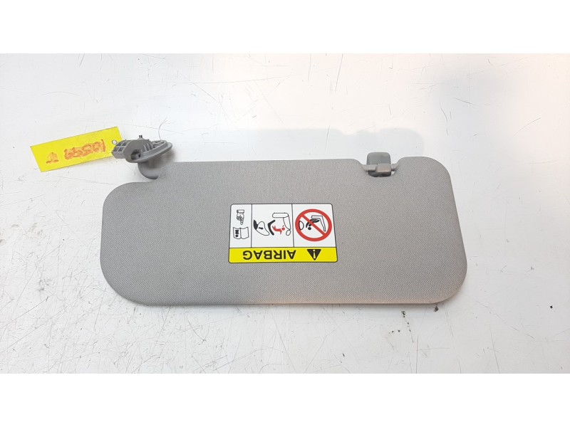 Recambio de parasol derecho para hyundai i20 1.2 16v cat referencia OEM IAM 85220C8050TTX  