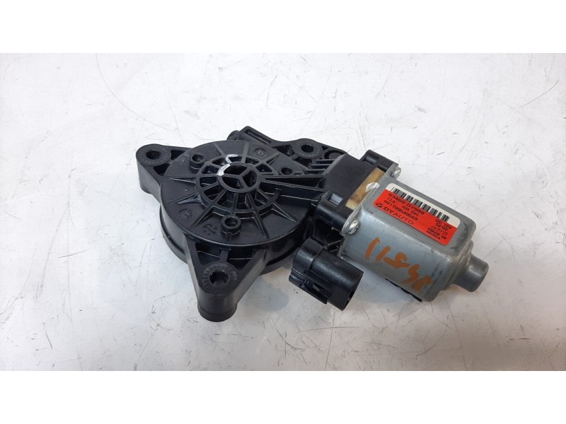Recambio de motor elevalunas trasero derecho para hyundai tucson classic blue referencia OEM IAM 83460D7000  