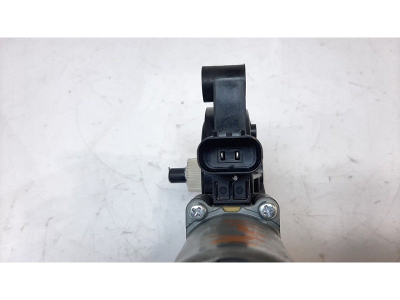 Recambio de motor elevalunas trasero derecho para hyundai tucson classic blue referencia OEM IAM 83460D7000  