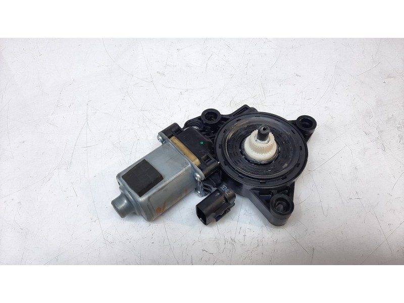 Recambio de motor elevalunas trasero derecho para hyundai tucson classic blue referencia OEM IAM 83460D7000  