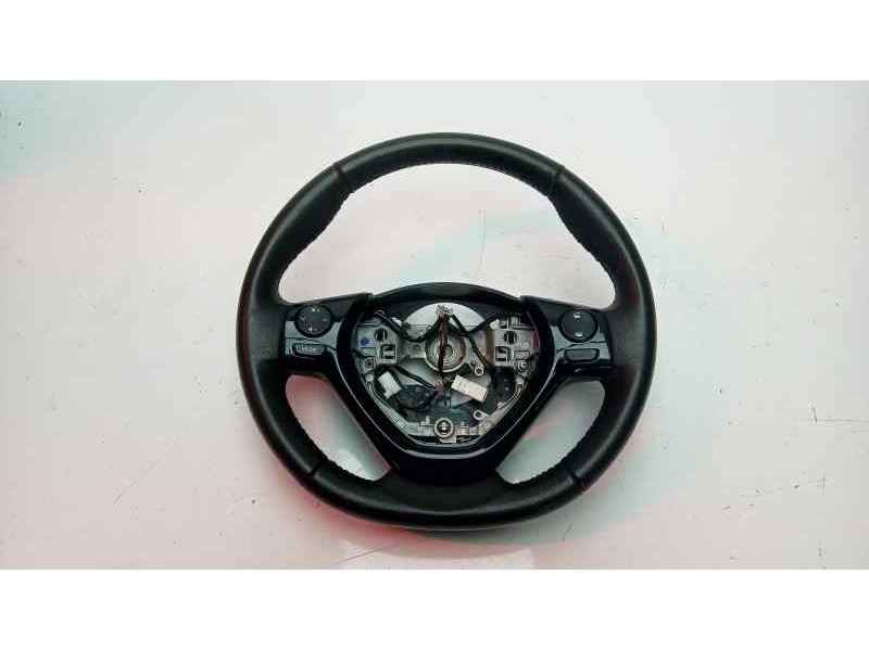 Recambio de volante para toyota aygo 1.0 cat referencia OEM IAM 451000H060  