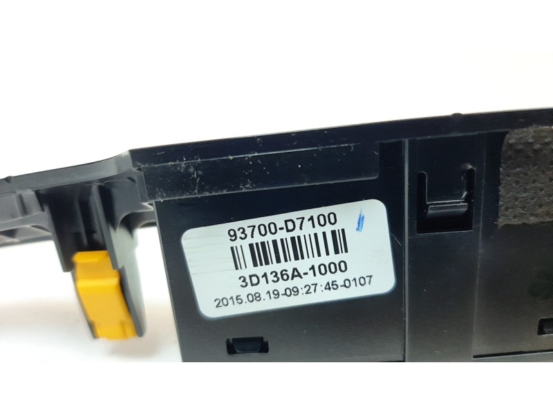 Recambio de warning para hyundai tucson classic blue referencia OEM IAM 93700D7100  