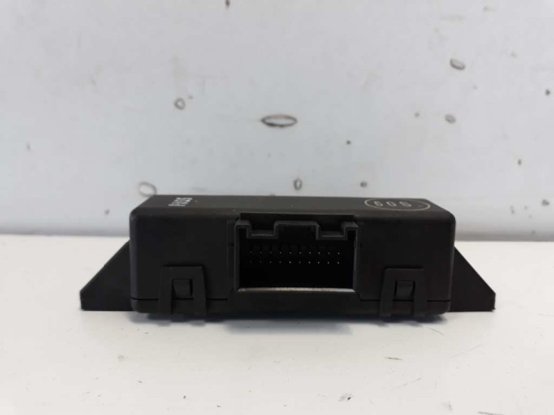 Recambio de modulo electronico para audi a4 ber. (b8) e referencia OEM IAM 8T0907468R  