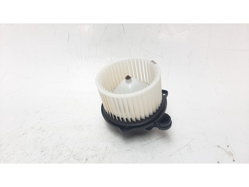 Recambio de ventilador calefaccion para hyundai i20 1.2 16v cat referencia OEM IAM F00S3B2542  