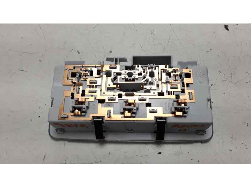 Recambio de luz interior para opel astra k lim. 5türig selective start/stop referencia OEM IAM 13467030  