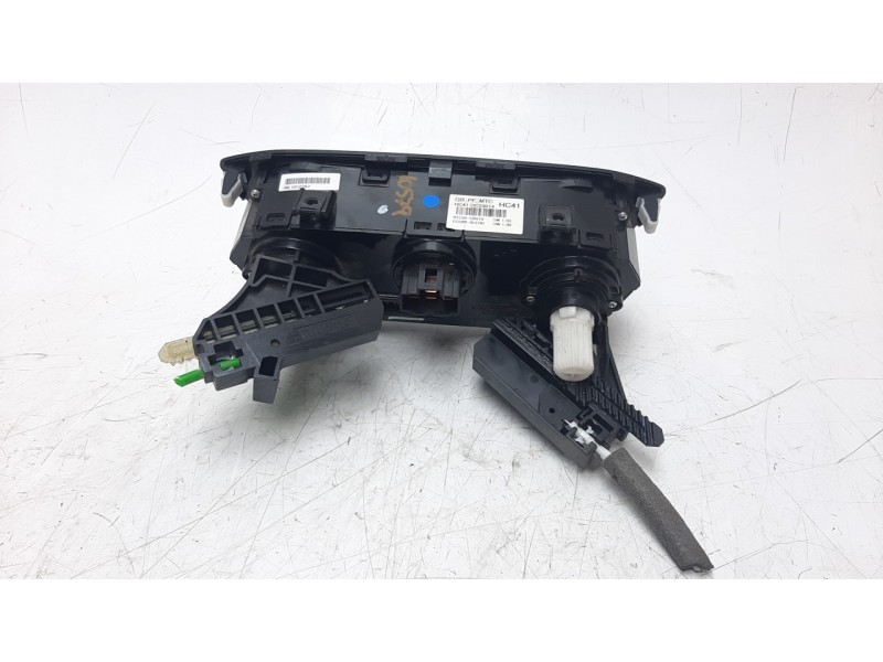 Recambio de mando calefaccion / aire acondicionado para hyundai i20 1.2 16v cat referencia OEM IAM 97250C8410  