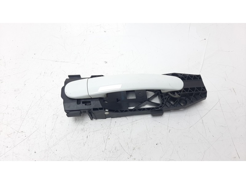 Recambio de maneta exterior delantera derecha para volkswagen polo (6c1) 1.4 tdi referencia OEM IAM 6R4837205D  