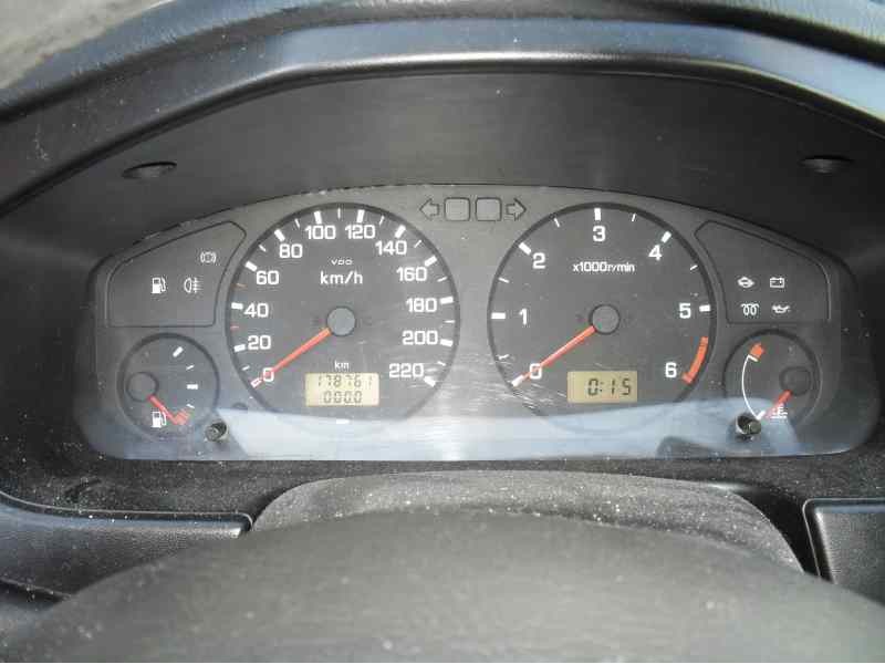 nissan primera berlina (p11) del año 1997