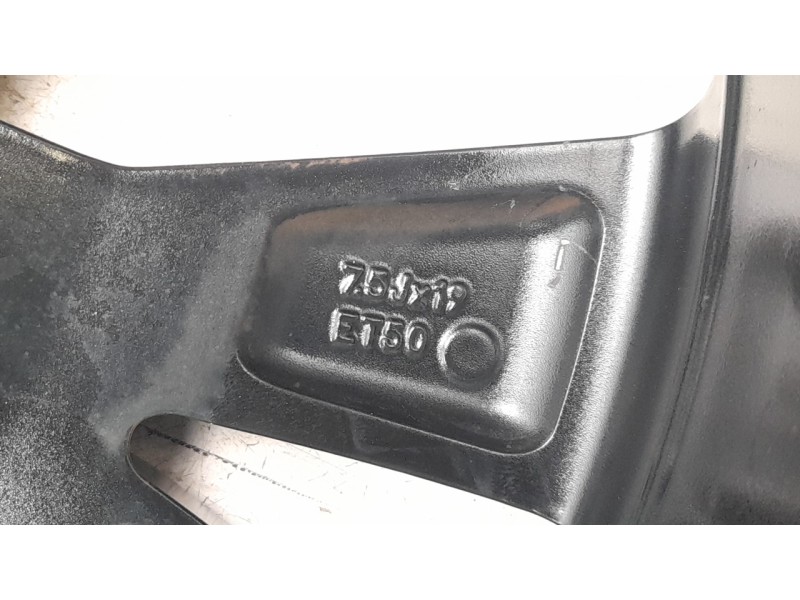 Recambio de llanta para ford kuga hybrid st-line x referencia OEM IAM LV4C1007P2A  