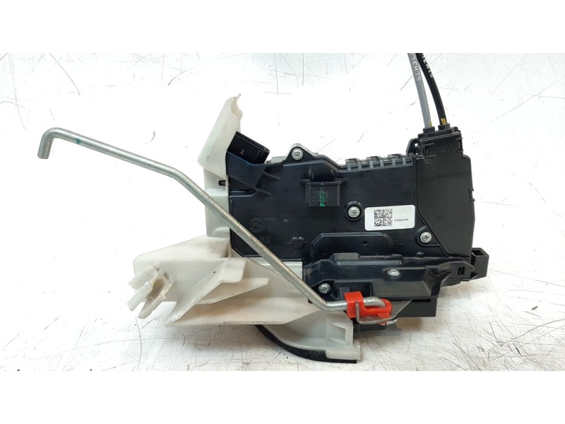 Recambio de cerradura puerta trasera derecha para hyundai santa fe 2.2 crdi cat referencia OEM IAM 81420S1020  