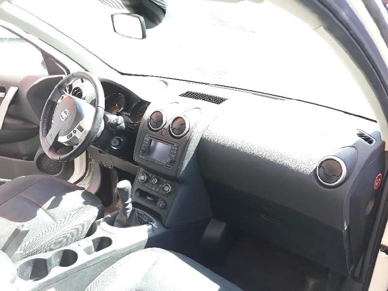 nissan qashqai (j10) del año 2011