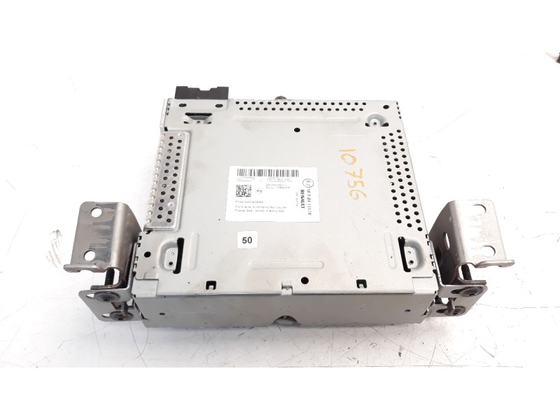 Recambio de sistema audio / radio cd para renault captur 1.5 dci diesel fap energy referencia OEM IAM 281151559R A2C85678511 