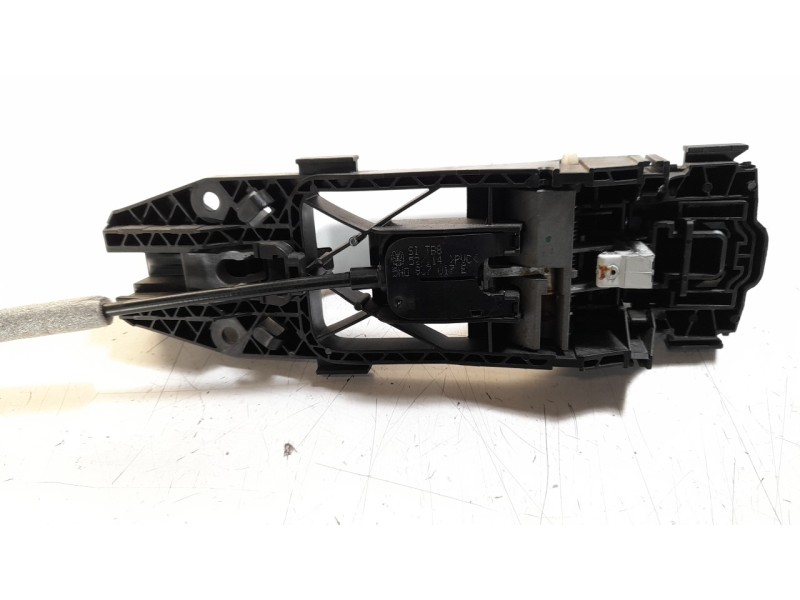 Recambio de maneta exterior trasera derecha para volkswagen polo (6c1) 1.4 tdi referencia OEM IAM 6R4837205D  