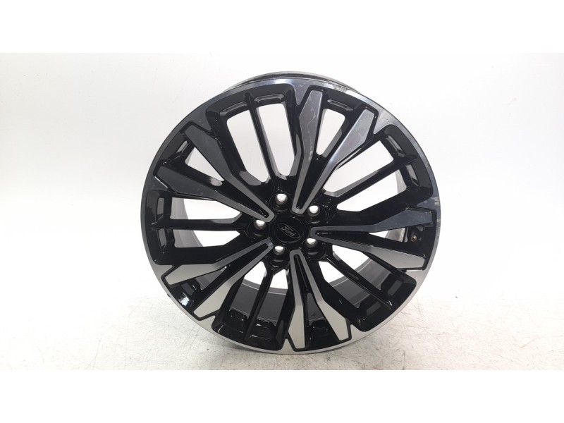 Recambio de llanta para ford kuga hybrid st-line x referencia OEM IAM LV4C1007P2A  