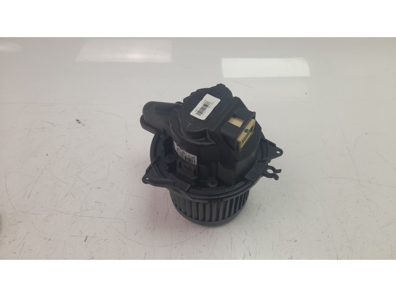 Recambio de ventilador calefaccion para renault captur 1.5 dci diesel fap energy referencia OEM IAM 5P373000 34352 VHF260017RN