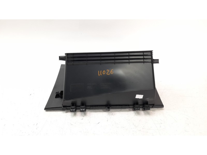 Recambio de guantera para toyota corolla (e21) referencia OEM IAM 5555002520  