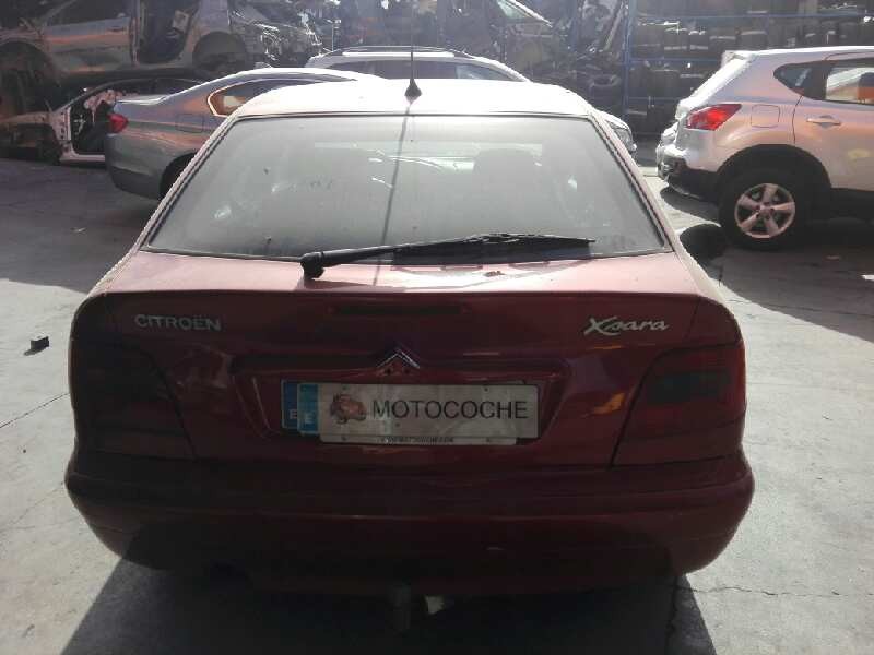 citroen xsara berlina del año 2001