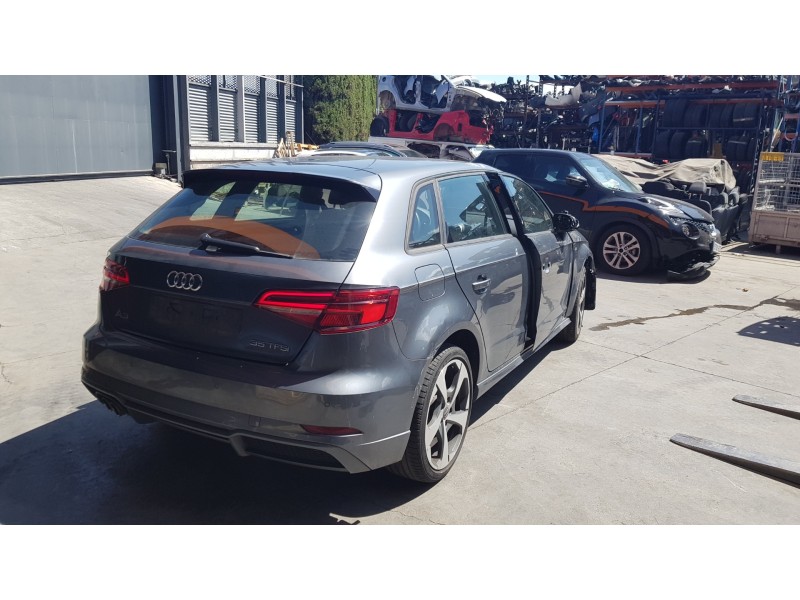 audi a3 (8vk) del año 2016
