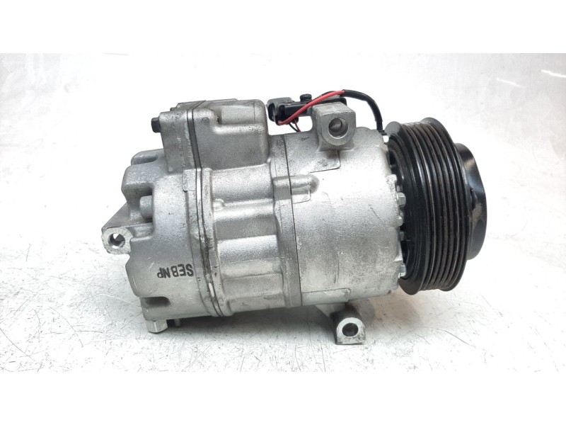 Recambio de compresor aire acondicionado para hyundai santa fe 2.2 crdi cat referencia OEM IAM 97701S1250  