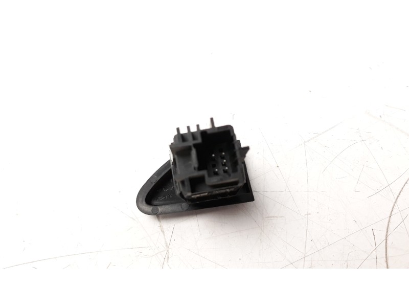 Recambio de warning para renault captur 1.5 dci diesel fap energy referencia OEM IAM 252907372R  
