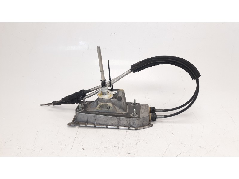 Recambio de palanca cambio para volkswagen polo (6c1) 1.4 tdi referencia OEM IAM 6Q0711061E  