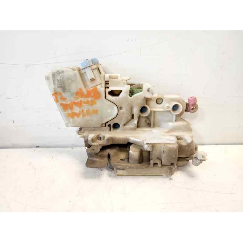 Recambio de cerradura puerta trasera izquierda para nissan pick-up (d22) 2.5 16v turbodiesel cat referencia OEM IAM   