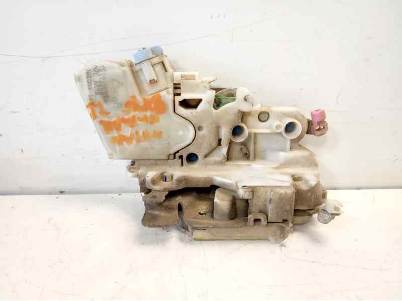 Recambio de cerradura puerta trasera izquierda para nissan pick-up (d22) 2.5 16v turbodiesel cat referencia OEM IAM   