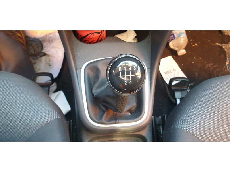 Recambio de palanca cambio para volkswagen polo (6c1) 1.4 tdi referencia OEM IAM 6Q0711061E  