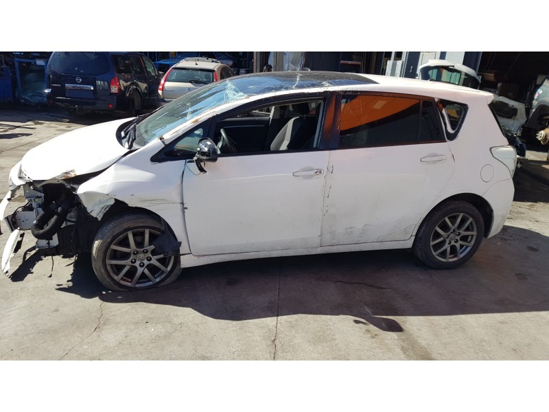 toyota verso del año 2015