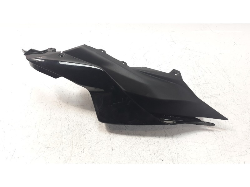 Recambio de moldura para yamaha yzf-r6 referencia OEM IAM BEB2174100  
