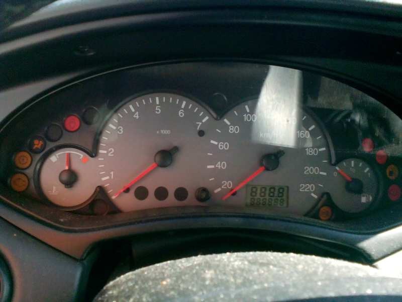 ford focus berlina (cak) del año 2002