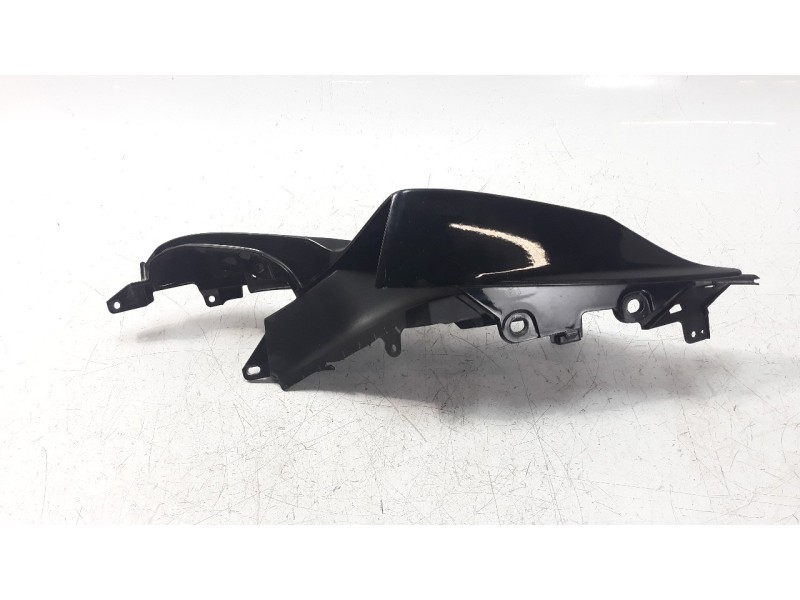 Recambio de moldura para yamaha yzf-r6 referencia OEM IAM BEB2174100  