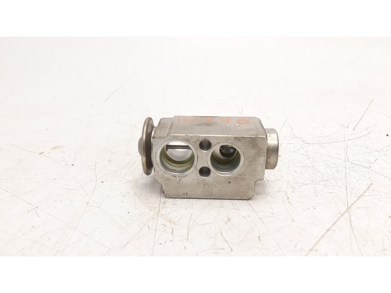 Recambio de valvula expansion para bmw x1 (e84) 2.0 turbodiesel cat referencia OEM IAM 64119182512  