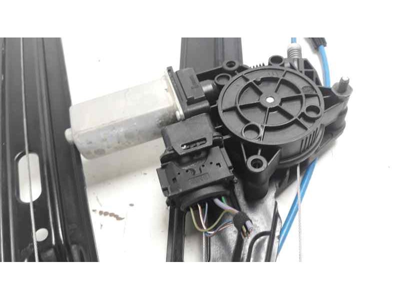 Recambio de elevalunas delantero derecho para bmw serie 3 lim. (f30) 320d referencia OEM IAM 725982410 106063316 