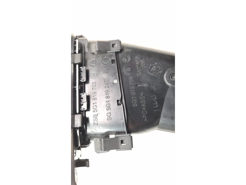 Recambio de aireador izquierdo para volkswagen golf vii lim. (bq1) 1.6 tdi referencia OEM IAM 5G1819703  