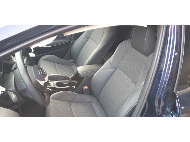 toyota corolla (e21) del año 2022