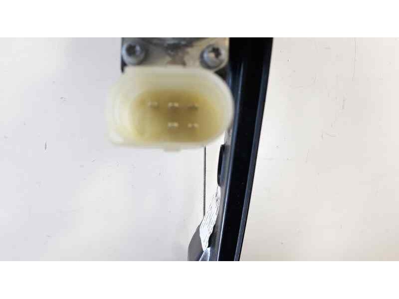 Recambio de elevalunas trasero derecho para bmw serie 3 lim. (f30) 320d referencia OEM IAM 7259818 106063320 