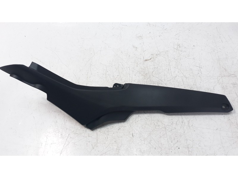 Recambio de moldura para yamaha yzf-r6 referencia OEM IAM BEB2171M  